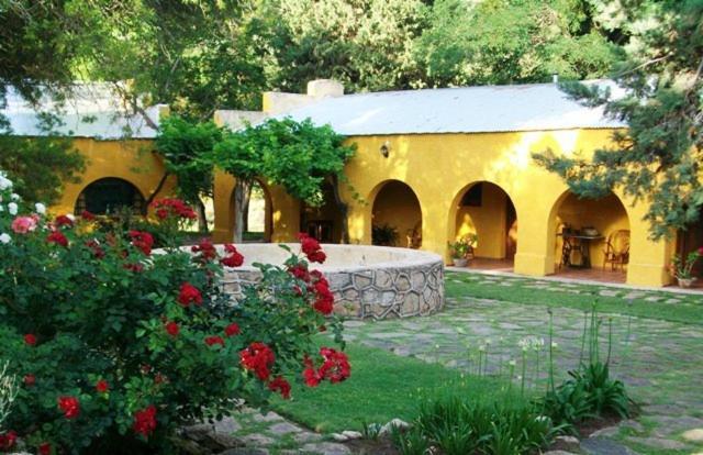 Hotel De Montana Estancia Nina Paula Nono Exterior photo